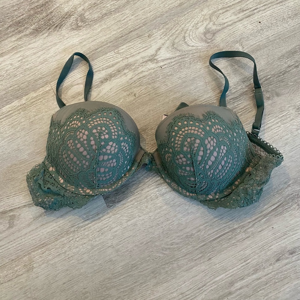 Victoria’s Secret Dream Angels Push-up Bra